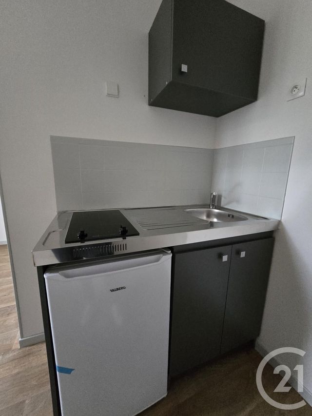 Appartement Studio à louer - 1 pièce - 14.04 m2 - LIMOGES - 87 - LIMOUSIN - Century 21 Victor Hugo