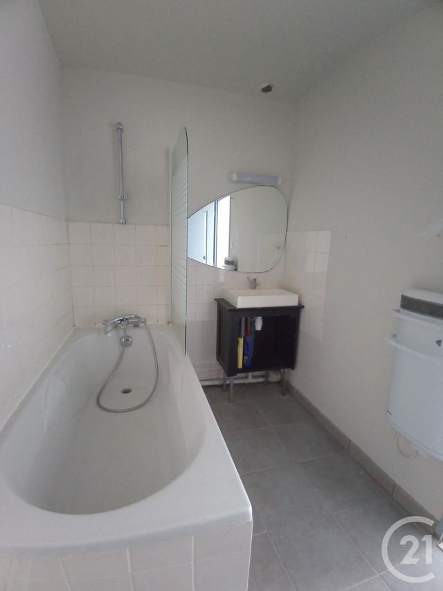 Appartement F3 à louer - 3 pièces - 75.3 m2 - LIMOGES - 87 - LIMOUSIN - Century 21 Victor Hugo